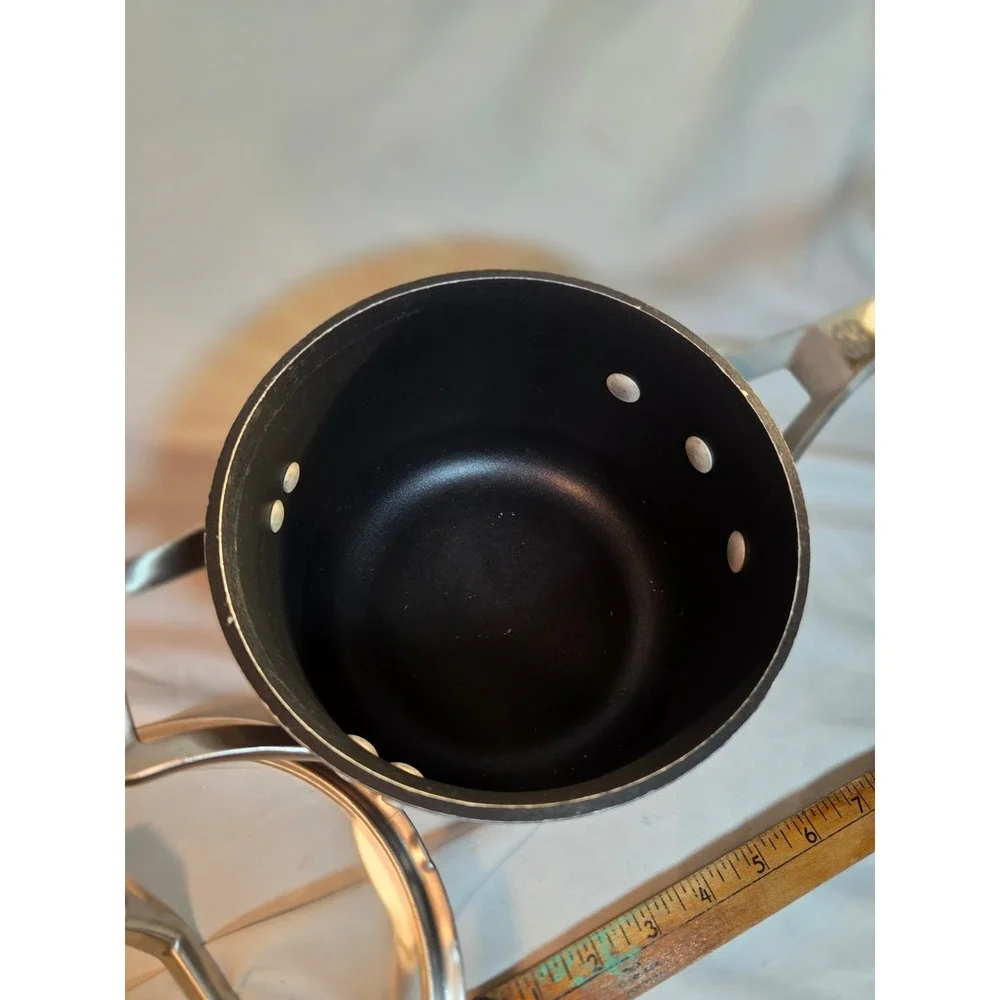 Calphalon Hard Anodized Nonstick Saucepan with Glass Lid Black 1.5 Quart Pot